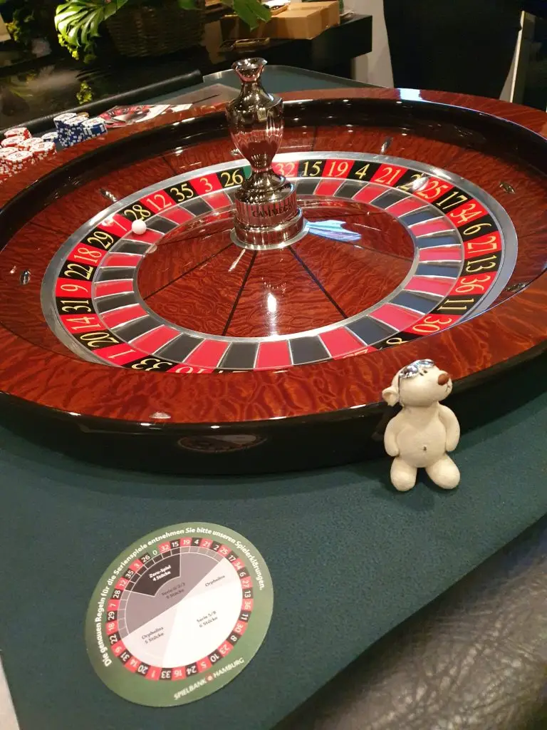 Casino Esplanade 3