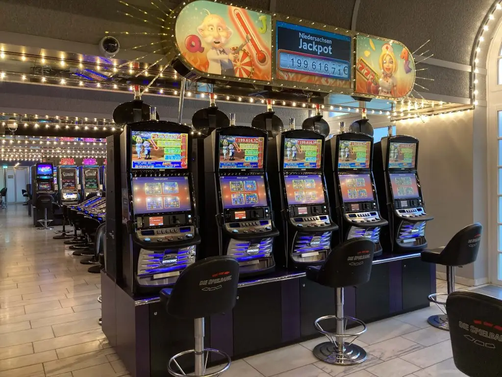 MERKUR SPIELBANK Bad Pyrmont 1