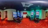 Einfach gut, man kann super Billard spielen, netter…